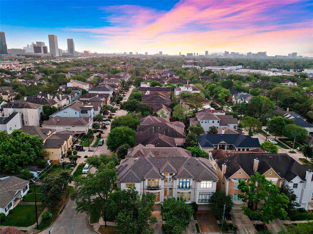 Mudanzas a West University Place en Houston en Estados Unidos